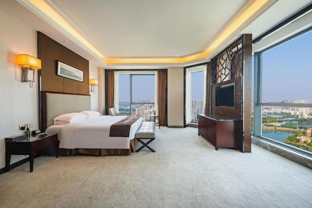 Eurasia Convention International Hotel Vũ Hán Ngoại thất bức ảnh