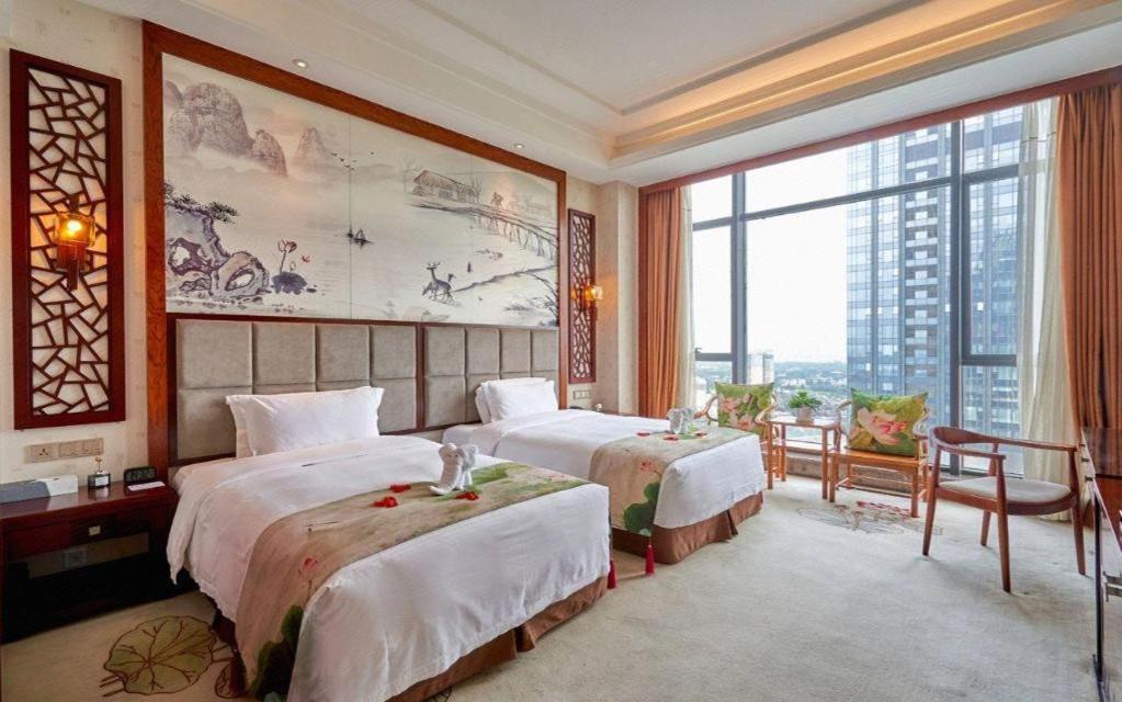 Eurasia Convention International Hotel Vũ Hán Ngoại thất bức ảnh