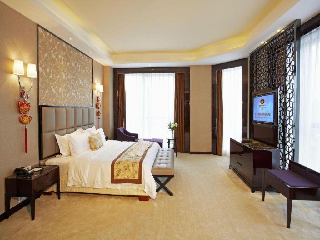 Eurasia Convention International Hotel Vũ Hán Ngoại thất bức ảnh